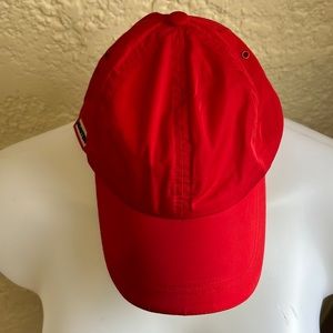 Hunter Red hat